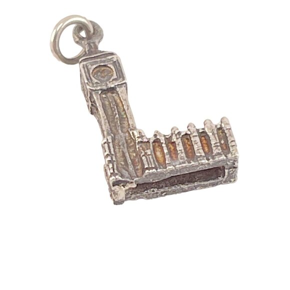 Vintage Big Ben London Charm Pendant Sterling Silver Ideal For Travel Lovers and - Picture 1 of 6